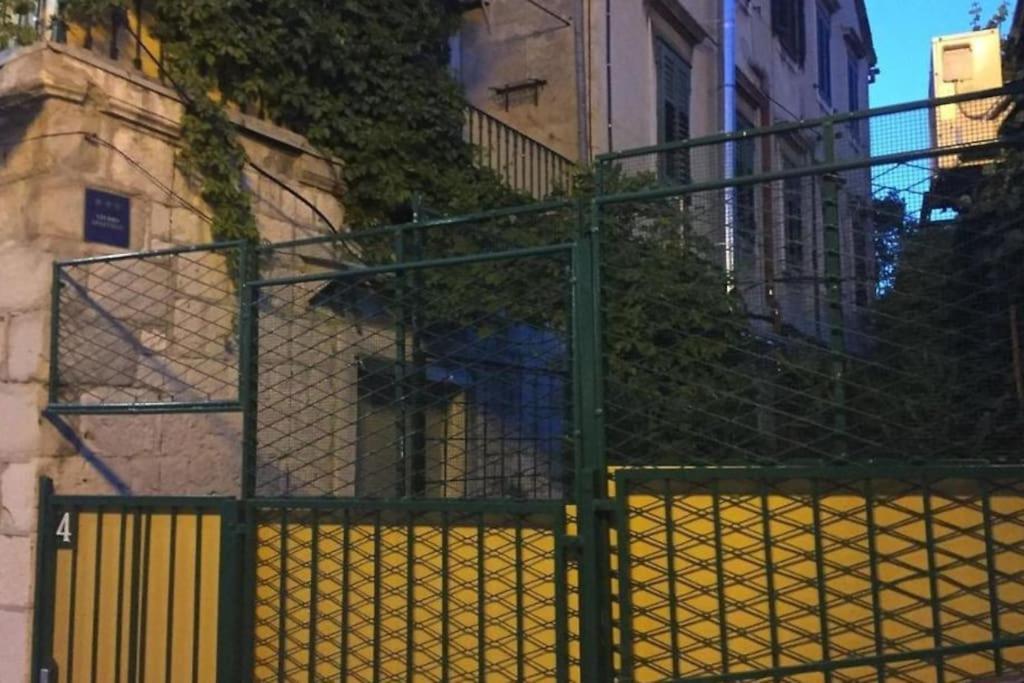 Pazarello Daire Split Dış mekan fotoğraf